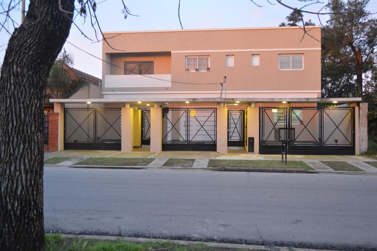 Mendoza Ezeiza Airport Apartment Luis Guillon